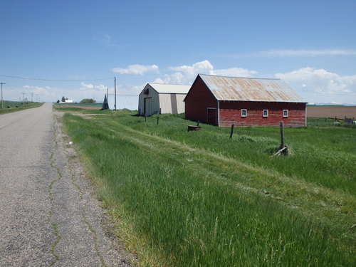 GDMBR: We enjoyed riding through pastoral farm country.